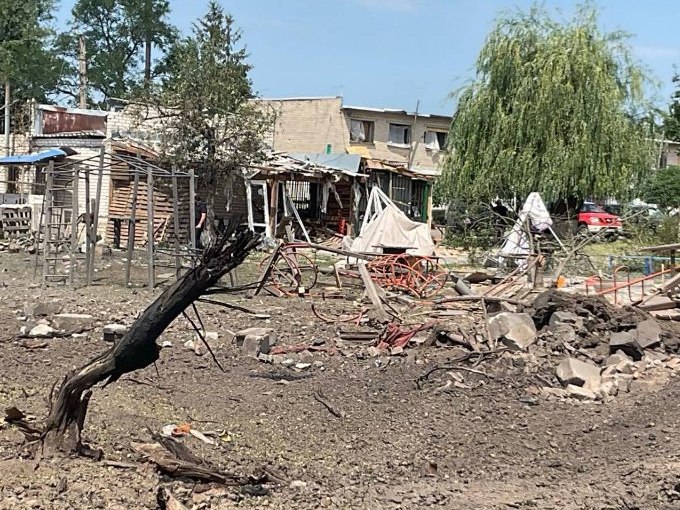 Обстріли Харкова та області: одна жінка загинула, 13 цивільних поранено